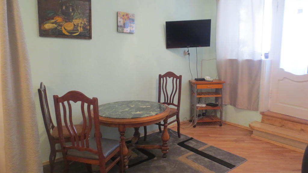 Evrika Apartments On Rustaveli Avenue Tbilisi Rom bilde