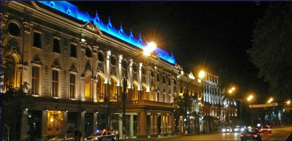 Evrika Apartments On Rustaveli Avenue Tbilisi Eksteriør bilde